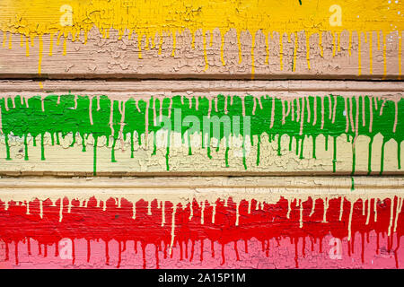 Fond en bois coloré de la surface fissurée de déroulage. Abstract pattern dans un style rustique. Peinture Dripping Banque D'Images