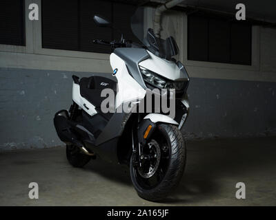 Scooter BMW C 400 GT, la mobilité urbaine Banque D'Images