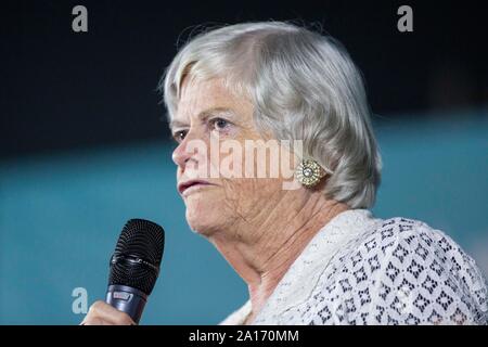 Au cours de l'Ann Widdecombe parle Brexit conférence parti à Newport, Pays de Galles, septembre 2019. Banque D'Images