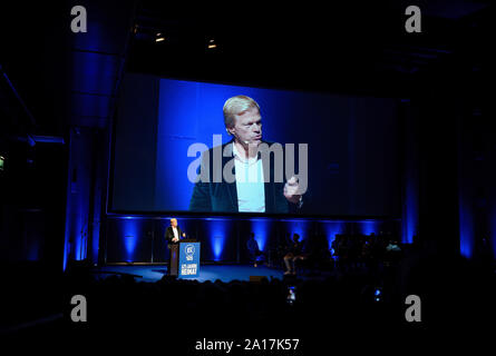 Karlsruhe, Allemagne. Sep 24, 2019. Oliver Kahn (le président et ancien joueur du KSC). GES/football/cérémonie pour 125 ans Karlsruher SC, 24.09.2019 | Conditions de crédit dans le monde entier : dpa/Alamy Live News Banque D'Images