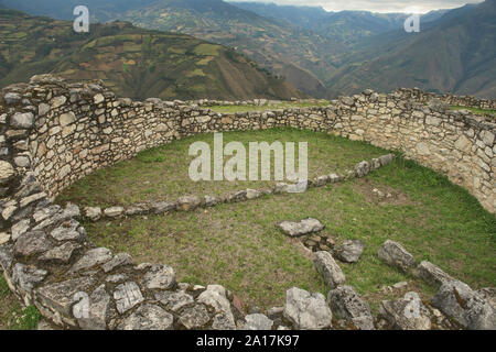 Le sommet des ruines forteresse Kuélap, Chachapoyas, Amazonas, Pérou Banque D'Images