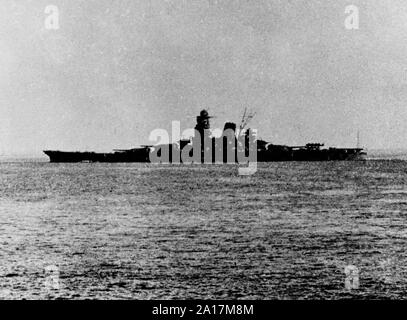 Cuirassé japonais Musashi laissant Brunei, Bornéo, en 1944 pour prendre part à la bataille de Golfe de Leyte Banque D'Images