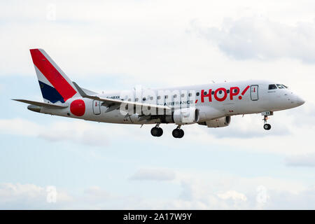 F-HBXK, 23 septembre 2019, Embraer ERJ-170LR-17000008 L'atterrissage à l'aéroport de Roissy, Paris à la fin de l'AF1639 Air France Vol de Hanovre Banque D'Images