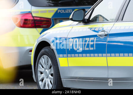 Voiture de police en Allemagne Banque D'Images