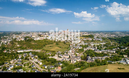 Photo aérienne de la ville de Rodez dans l'Aveyron, France Banque D'Images
