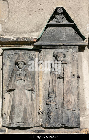 Jelenia Gora, église gothique de 1380, A.Hilphardt j'U.Preuss's Tombstone, Basse-silésie, Pologne Banque D'Images