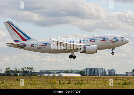 F-RADB, 23 septembre 2019, l'Airbus A310-304-422 atterrissage à l'aéroport Paris Roissy Charles de Gaulle à la fin de vol Cotam CTM1072 à partir de Solenzara. Banque D'Images