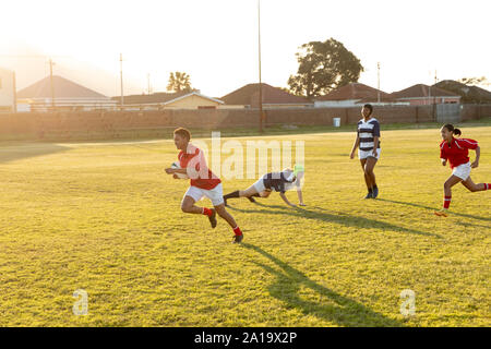 L'équipe de rugby féminin des jeunes adultes Banque D'Images