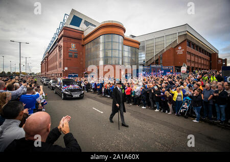 La procession funéraire de l'ancien joueur Fernando Ricksen Rangers Ibrox Stadium accueil de laissez-passer de Glasgow Rangers. Banque D'Images