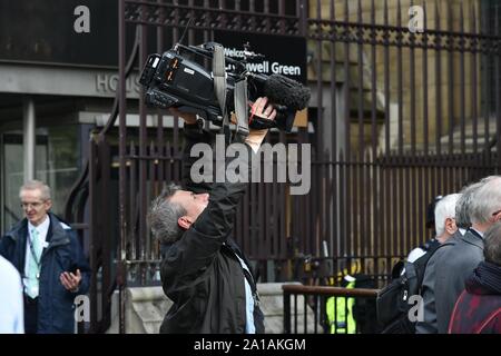 Couverture de presse de Brexit en place du Parlement, Londres Septembre 2019 Banque D'Images