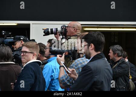 Couverture de presse de Brexit en place du Parlement, Londres Septembre 2019 Banque D'Images