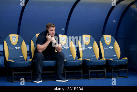 Oxford United manager Karl Robinson avant le troisième tour, la Coupe du buffle au match Kassam Stadium, Oxford. Banque D'Images