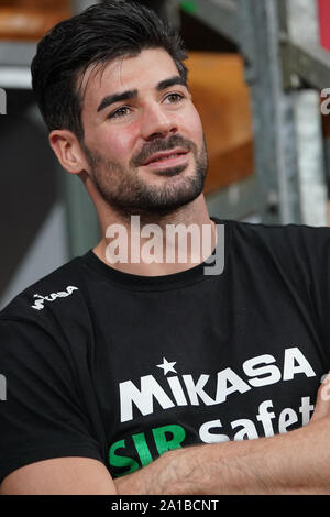 Perugia, Italie, le 25 Sep 2019, Filippo LANZA (N. 10 SIR SCHIACCIATORE CONAD PÉROUSE) SÉCURITÉ lors du test Match Sir Safety Pérouse Conad Vs Emma Villas Volley Volley-ball - Serie A italienne Hommes Championnat Superleague - Crédit : LPS/Loris Cerquiglini/Alamy Live News Banque D'Images