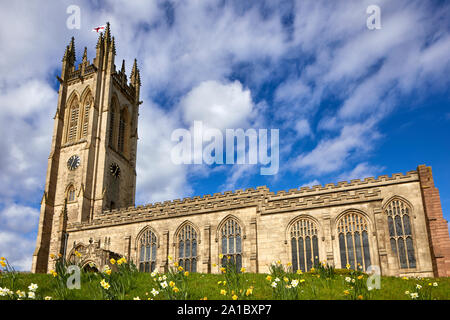 Classé Grade I Tameside Saint Michel et tous les Anges en l'Église l'église paroissiale de Saint Michaels Ashton Square, Ashton-under-Lyne Banque D'Images