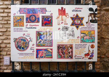 Tolède, Espagne -22 oct 2019- Vue sur le monument de la synagogue El Transito, maintenant un musée séfarade situé à Tolède, en Espagne. Banque D'Images