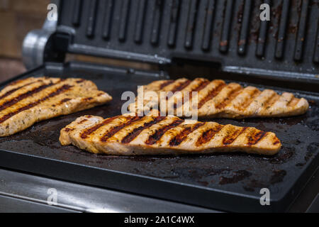 La Turquie filets de bœuf grillés dans la cuisine maison. L'orientation horizontale Banque D'Images