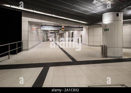 Stadtbahn, Wehrhahn-Linie, Düsseldorf, la station de métro Heinrich-Heine-Allee Banque D'Images