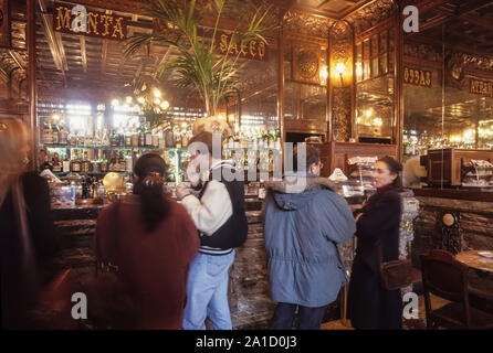 Turin, Caffè Mulassano Banque D'Images