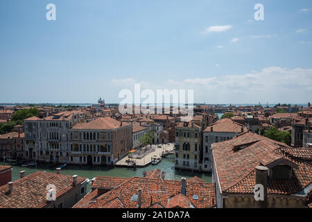 Venezia, Tower Bridge Turm der Musikakademie - Venise, vue de la tour de l'Académie de Musique Banque D'Images