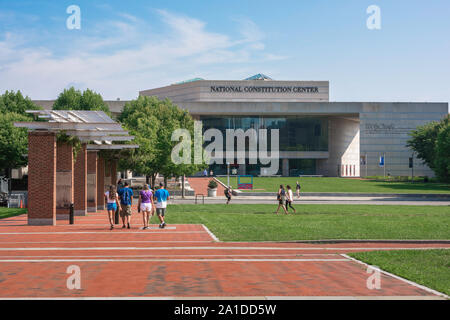 National Constitution Center de Philadelphie, vue sur le Independence National Historical Park vers la Constitution Center, Philadelphia USA Banque D'Images