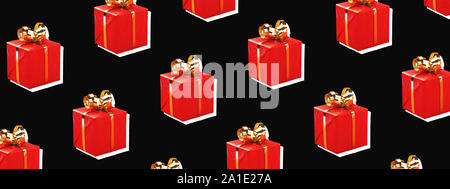 Configuration des boîtes cadeau rouge avec archet d'or sur fond noir. Vendredi Noir La mode concept. Bannière pour site web. Banque D'Images