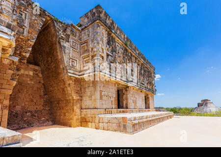 Uxmal, Mexique. Palais des Gouverneurs, détails dans l'ancienne ville maya. Banque D'Images