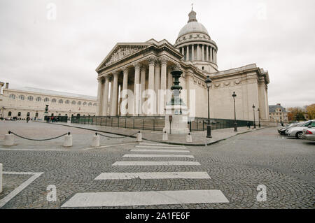 PARIS,FRANCE-NOV17 : Panteon de Paris sur le mauvais jour de pluie.le 17 novembre 2009, à Paris,France. Banque D'Images