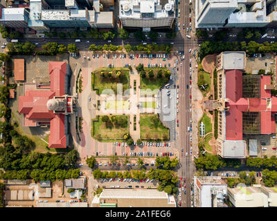 Vue aérienne de l'hôtel de ville de Tshwane et Ditsong Museum National d'histoire naturelle au cœur de Pretoria, Afrique du Sud Banque D'Images