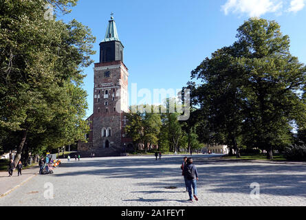 Cathédrale de Turku (Finnish : Turun tuomiokirkko, Suédois : Åbo domkyrka). C'est l'Église mère de l'Eglise évangélique luthérienne de Finlande. Banque D'Images