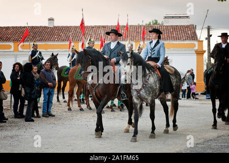 Un pèlerinage à cheval en Alentejo. Les gens de cheval pratique de l'équitation comme une expression de la culture, au patrimoine et à la foi par pèlerinage à cheval. V Banque D'Images