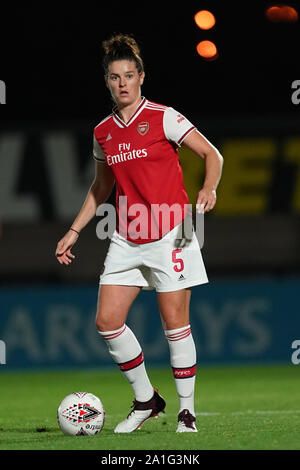 Manchester, UK. 26 Sep, 2019. Manchester, Angleterre - 26 SEPTEMBRE : Jennifer Beattie d'Arsenal sur la balle au cours de l'UEFA Women's Champions League Round 32 match entre FC et Arsenal FC Fiorentina à Meadow Park, le 26 septembre 2019 à Borehamwood, Angleterre. (Photo de Daniela Porcelli/SPP) : Crédit Photo de presse Sport/Alamy Live News Banque D'Images