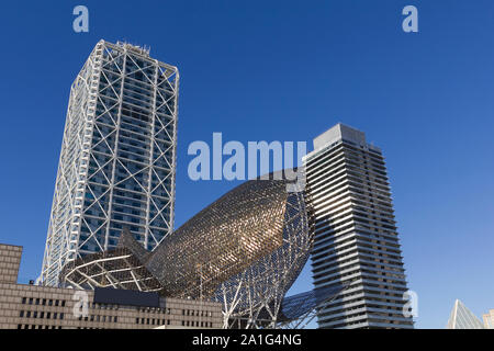 Les deux tours jumelles à theOlympic de Barcelone, Espagne, immobilier de bureaux et un hôtel de luxe. Banque D'Images