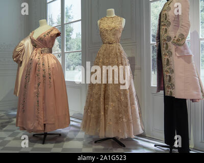 Collection de robes de Christian Dior. Banque D'Images