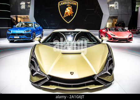 Francfort, Allemagne, nov 2019 : Lamborghini Sian 37 FKP à AIA, 2020 Première année de modèle hybride à base de supercondensateur V12 par Automobili Lamborghini Banque D'Images