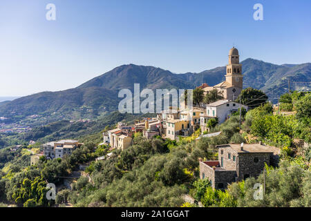 Le village pittoresque de Legnaro dans la province de la Spezia en Ligurie pendant l'été 2019, Italie, Europe Banque D'Images