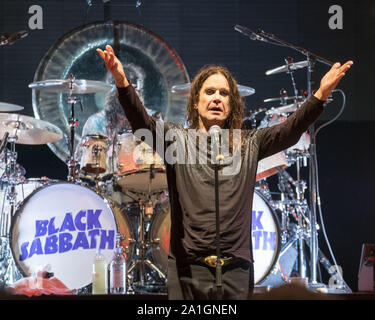 Le 4 septembre 2016, Tinley Park, Illinois, États-Unis : Ozzy Osbourne de Black Sabbath effectue live au Casino Hollywood Amphitheater de Tinley Park, Illinois (crédit Image : © Daniel DeSlover/Zuma sur le fil) Banque D'Images