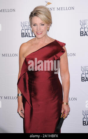 New York City, United States. 26 Sep, 2019. Deborah Norville assiste à la mode d'automne du Ballet de New York gala tenu au Lincoln Center à New York. Credit : SOPA/Alamy Images Limited Live News Banque D'Images