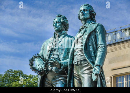 Goethe-Schiller-Denkmal, Theaterplatz, Weimar, Thüringen, Allemagne Banque D'Images