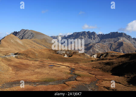 Ascension du Col du Galibier (sud-est de la France) : route menant à la col du Galibier de Valloire. Banque D'Images