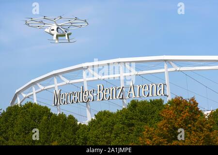 Volocopter, Premier vol public urbain en Europe, Stuttgart, Baden Wurtemberg, Allemagne Banque D'Images