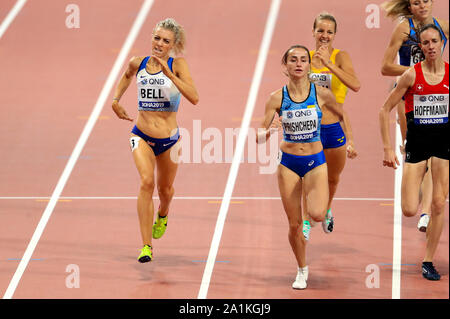 Great Britain's Alexandra Bell participe à la cinquième feu de la Women's 800m au cours de la première journée des Championnats du monde de l'IAAF au Khalifa International Stadium, Doha, Qatar. Banque D'Images