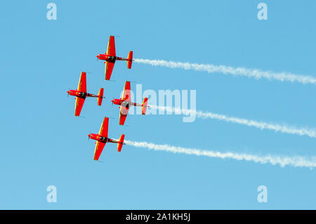 Athènes, Grèce, le 21 septembre 2019 : The Royal Jordanian Falcons d'effectuer la formation sur les avions de voltige l'air pendant la semaine de vol Athènes à 2019 Banque D'Images