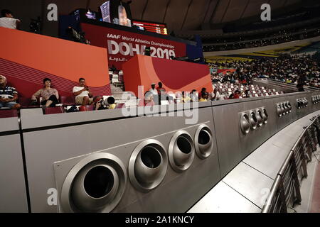 Doha, Qatar. 27 Sep, 2019. L'athlétisme, Championnats du monde, Championnats du monde à Khalifa Stadium. Les buses sont soufflant de l'air froid dans le stade. Crédit : Michael Kappeler/dpa/Alamy Live News Banque D'Images