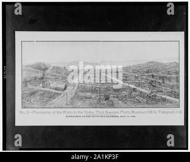 N° 2, Panorama des ruines dans la vallée qui balaie de Russian Hill à Télégraphes Hill, montrant l'île d'Alcatraz au loin. Supplément à San Francisco Examiner, le 14 juillet 1906 ; Banque D'Images