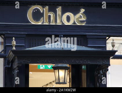 Le 26 septembre 2019, Londres, Royaume-Uni : Chloe store dans la Mode et bijoux de luxe shopping sur New Bond Street à Londres. (Crédit Image : © Keith Mayhew/SOPA des images à l'aide de Zuma sur le fil) Banque D'Images