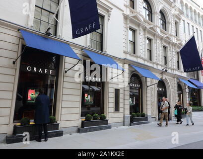 Le 26 septembre 2019, Londres, Royaume-Uni : Graff store dans la Mode et bijoux de luxe shopping sur New Bond Street à Londres. (Crédit Image : © Keith Mayhew/SOPA des images à l'aide de Zuma sur le fil) Banque D'Images