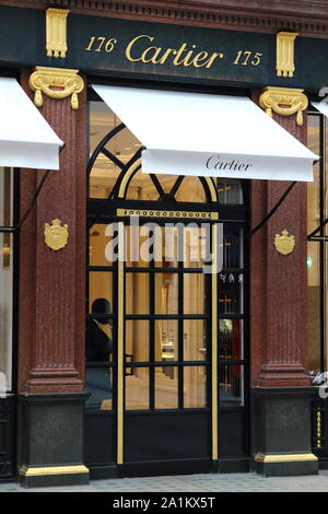 Le 26 septembre 2019, Londres, Royaume-Uni : boutique Cartier dans le luxe Mode et Bijoux shopping sur New Bond Street à Londres. (Crédit Image : © Keith Mayhew/SOPA des images à l'aide de Zuma sur le fil) Banque D'Images