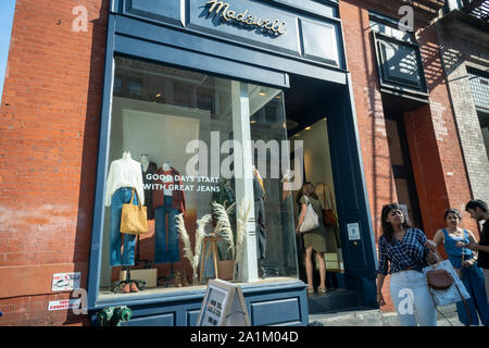 Un Madewell Mode store dans le quartier de Soho à New York, le dimanche, 22 Septembre, 2019. Madewell mode, une marque, J. Crew a déposé pour un premier appel public à l'épargne et des retombées de son parent. (© Richard B. Levine) Banque D'Images