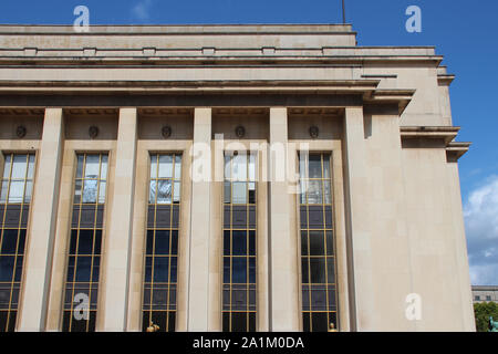 Bâtiment art déco (palais de Chaillot) à Paris (France) Banque D'Images