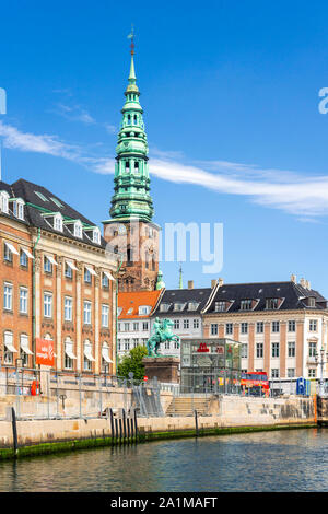 L'architecture du bâtiment comme vu sur les canaux de Copenhague, Danemark. Banque D'Images